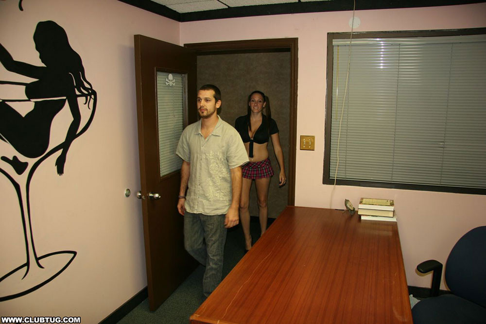 Melanie Hicks jerking off within the help room