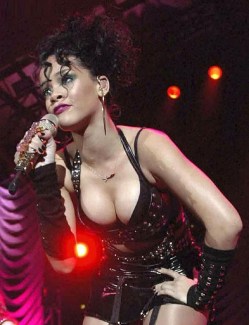 Black celebrity Rihanna nice nipple slip and sexy black body #75416892