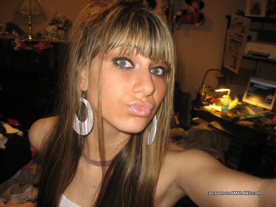 Sexy Amateur Latina Hottie Camwhoring
 #68462782