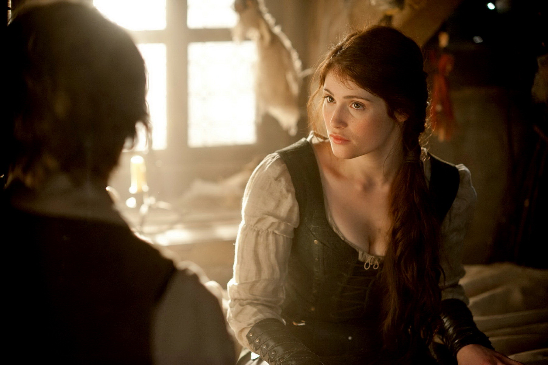 Gemma arterton come guerriera medievale caldo in 'Hansel e gretel' promo ancora
 #75237740