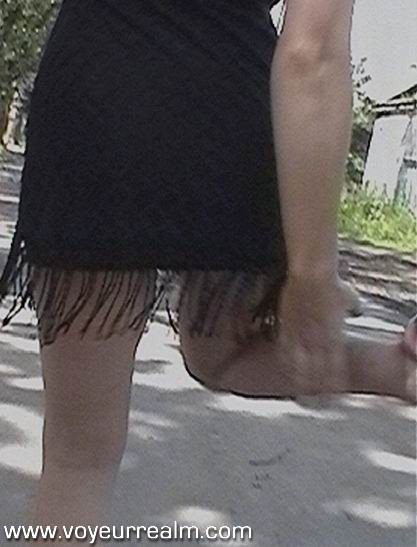 夏の屋外でのアップスカート・パンティの盗撮
 #67487878