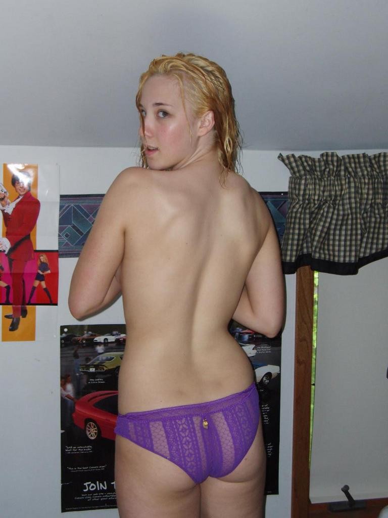 Amateur teen GF in panties gets cumshot on belly #75967280