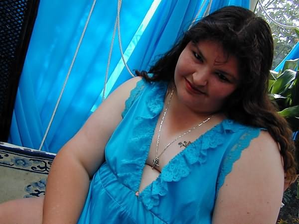 Grasa habitación azul gigante piel zorra estirada
 #75586420