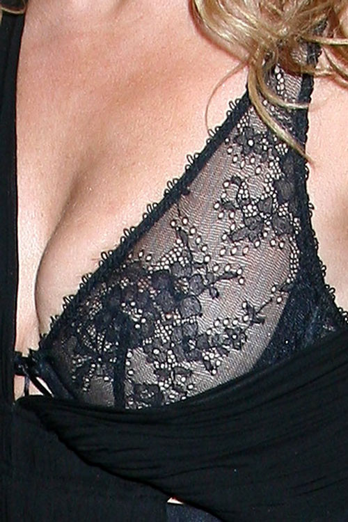 Geri Haliwell zeigt ihre schönen großen Titten und ihre Muschi
 #75409868