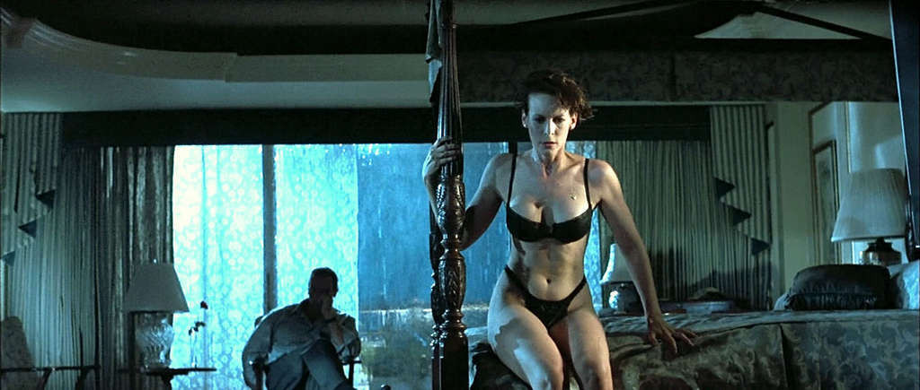 Jamie Lee Curtis dancing very sexy and performing streaptese in some movie caps #75387677