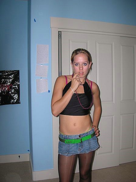 Amateur girlfriends posing #68088617