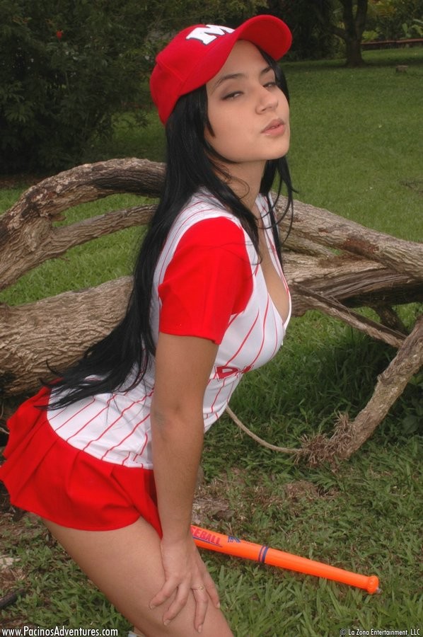 Outdoors hottie in dildo fun #77999623