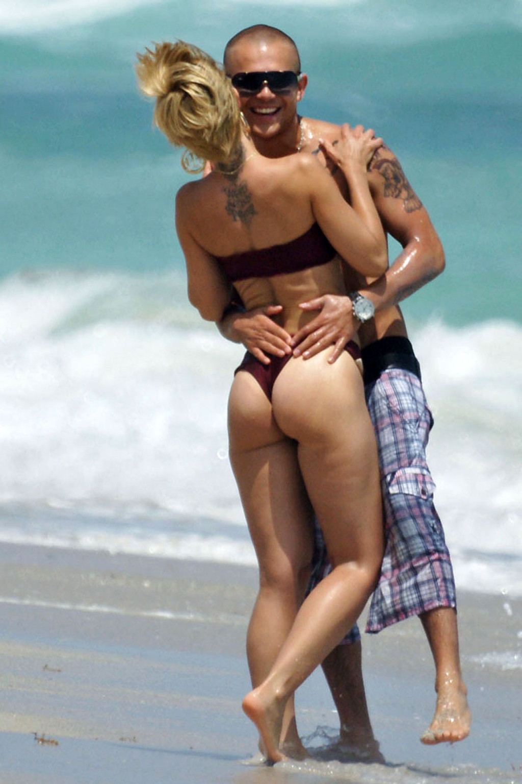 Mena Suvari enjoying on beach in topless and showing sexy ass in bikini #75361461