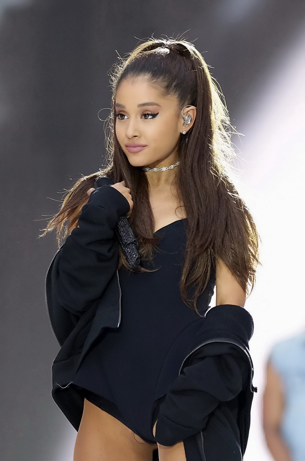 Ariana Grande shows off her shaved pussy in a tiny black outfit while performing #75161899