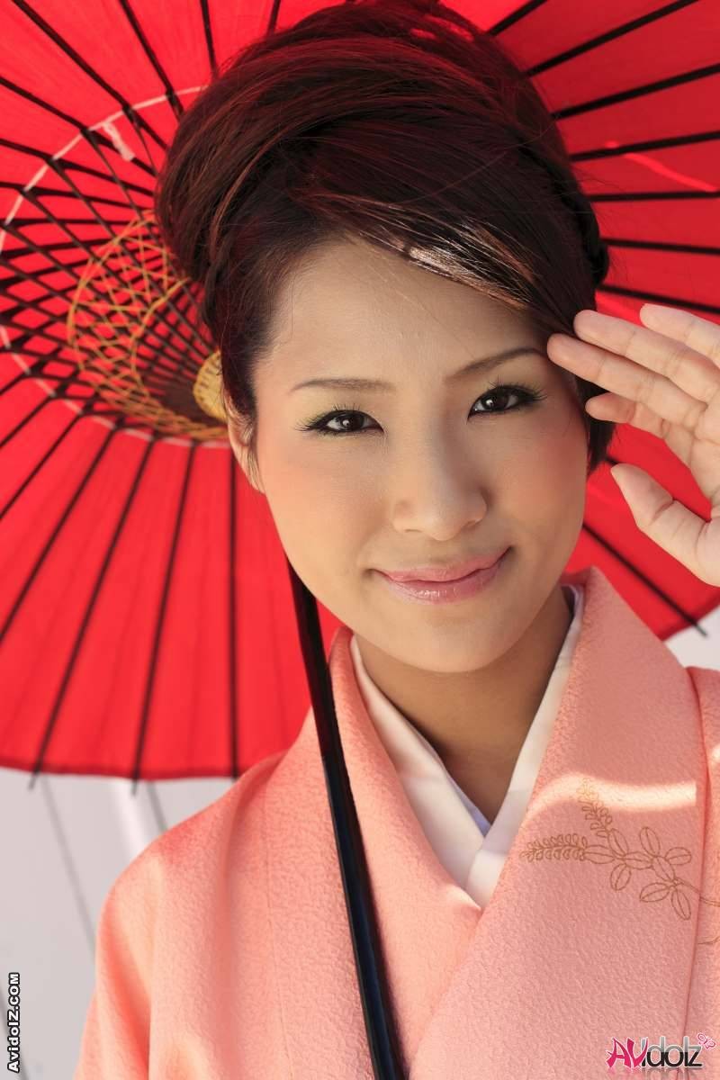 Akira ichinose en kimono se fait baiser à fond.
 #69895558