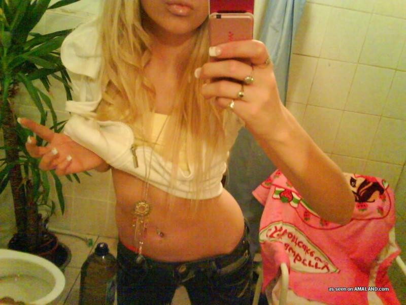 Steamy hot sexy emo blonde cutie camwhoring
 #67218750