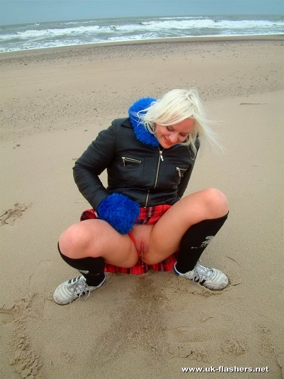 Public pissing on the beach and flashing by blonde English amateur Chaos taking  #72247648