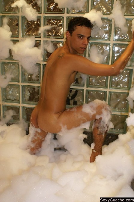 Latino guy jerking off in a nice warm relaxing bubble bath on film #76898882