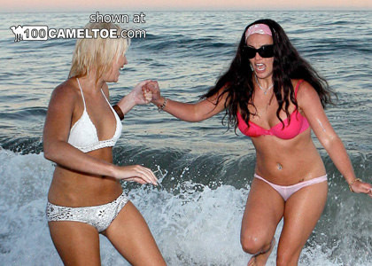 See Britney Spears public cameltoe shots #75134662