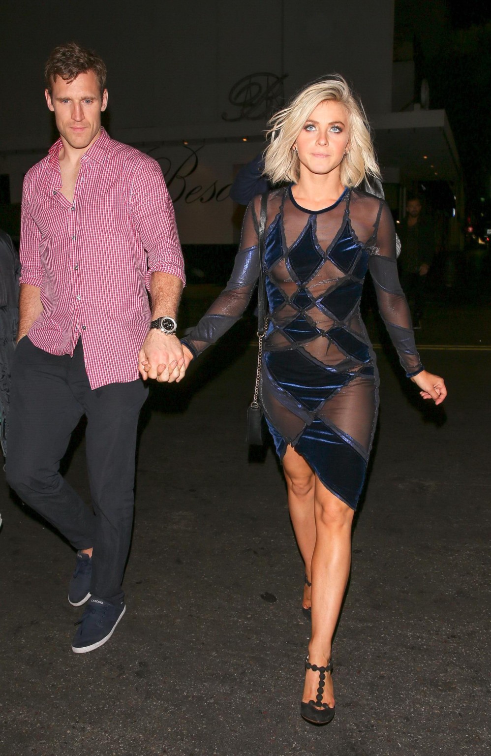 Julianne Hough zeigt ihre Titten im durchsichtigen Kleid beim Verlassen des Tanzes mit 
 #75163348