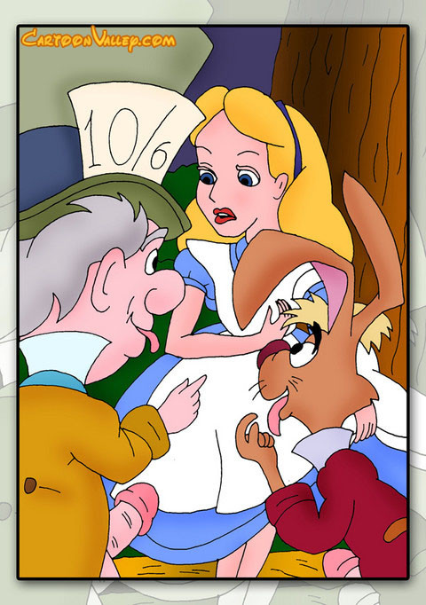 Alice wird in wilden Orgien gefickt
 #69366420