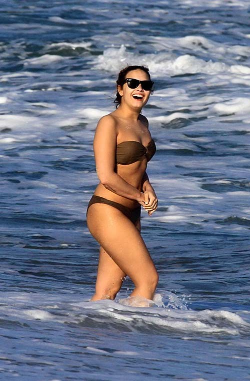 Demi Lovato exposing sexy body and hot ass in bikini on beach #75265709