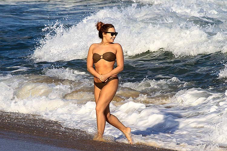 Demi Lovato exposing sexy body and hot ass in bikini on beach #75265741
