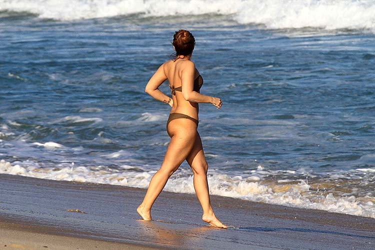 Demi Lovato exposing sexy body and hot ass in bikini on beach #75265744