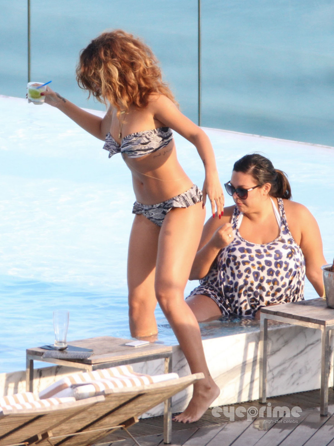 Rihanna wearing bikini at the pool in Rio De Janeiro #75287712