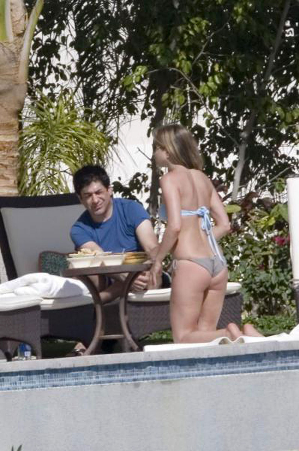 Jennifer Aniston exposing fucking sexy body and hot ass in bikini #75319505