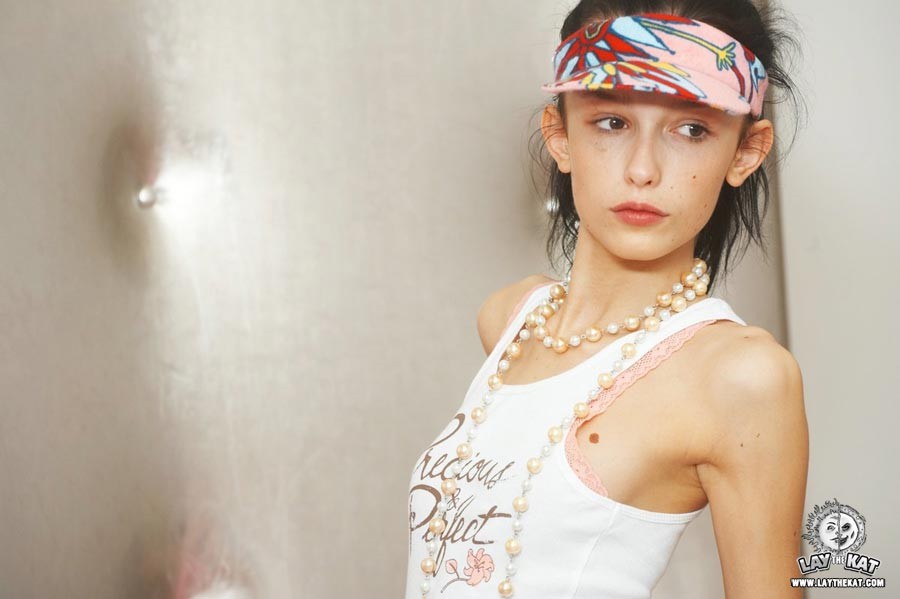 Stylish tiny titted young model teasing
 #67732684