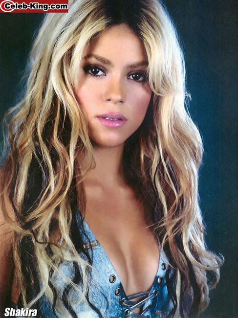 Wild celebrity superstar Shakira posing very sexy #75433484