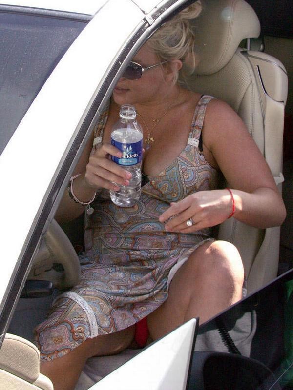 Celebrity Britney Spears public upskirt of ass and pussy #75400519