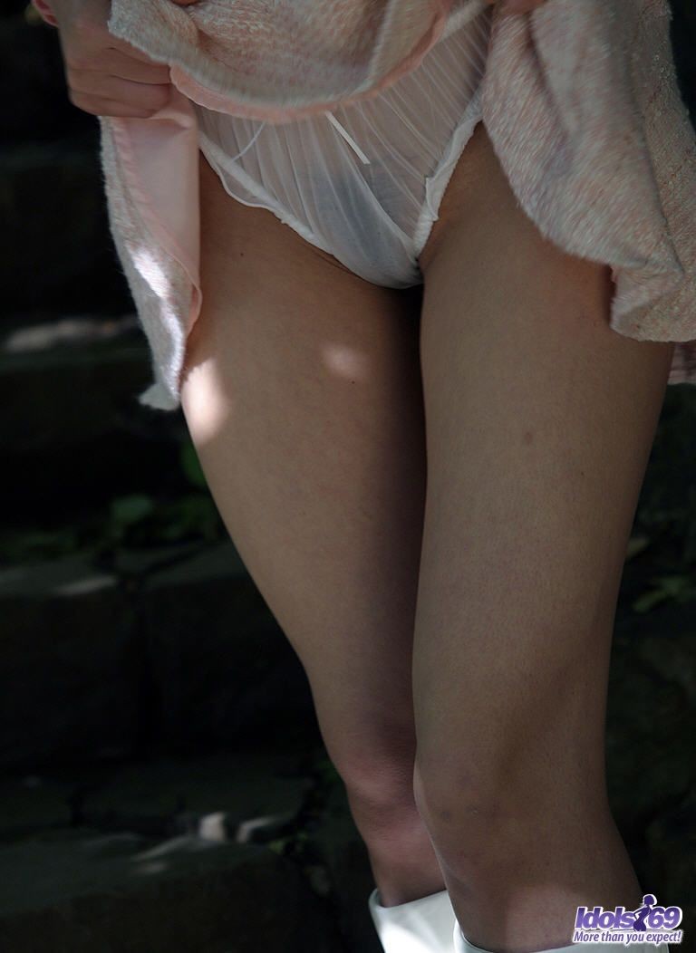 Naughty nana genießt zeigt ihren schönen Körper in tease Fotos
 #69924393