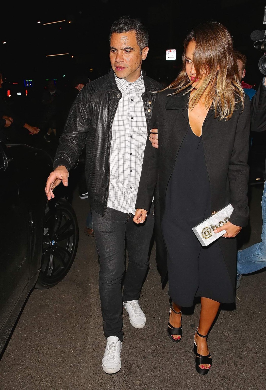Jessica Alba shows cleavage leaving a club in Los Angeles #75170664