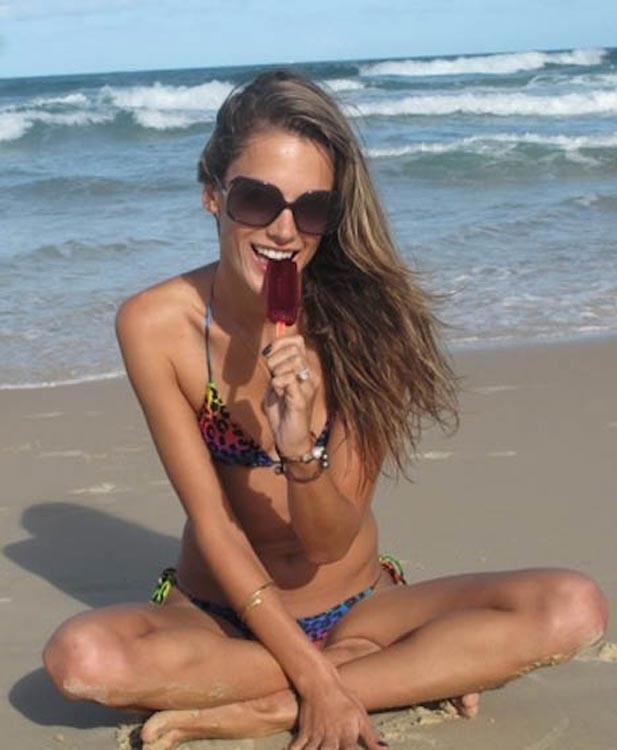 Alessandra ambrosio Körper Teaser in süßen Bikini
 #75367057