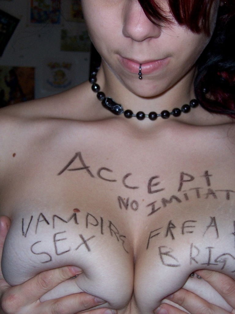 Goth teen girlfriend with pierced nipples strips in homemade pix #79391263