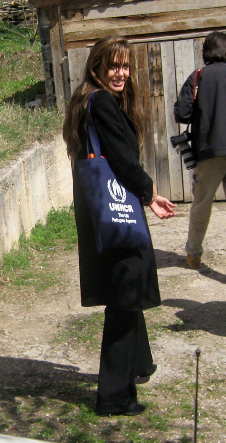 Angeline Jolie the first photos of visiting refugee camps #75354261