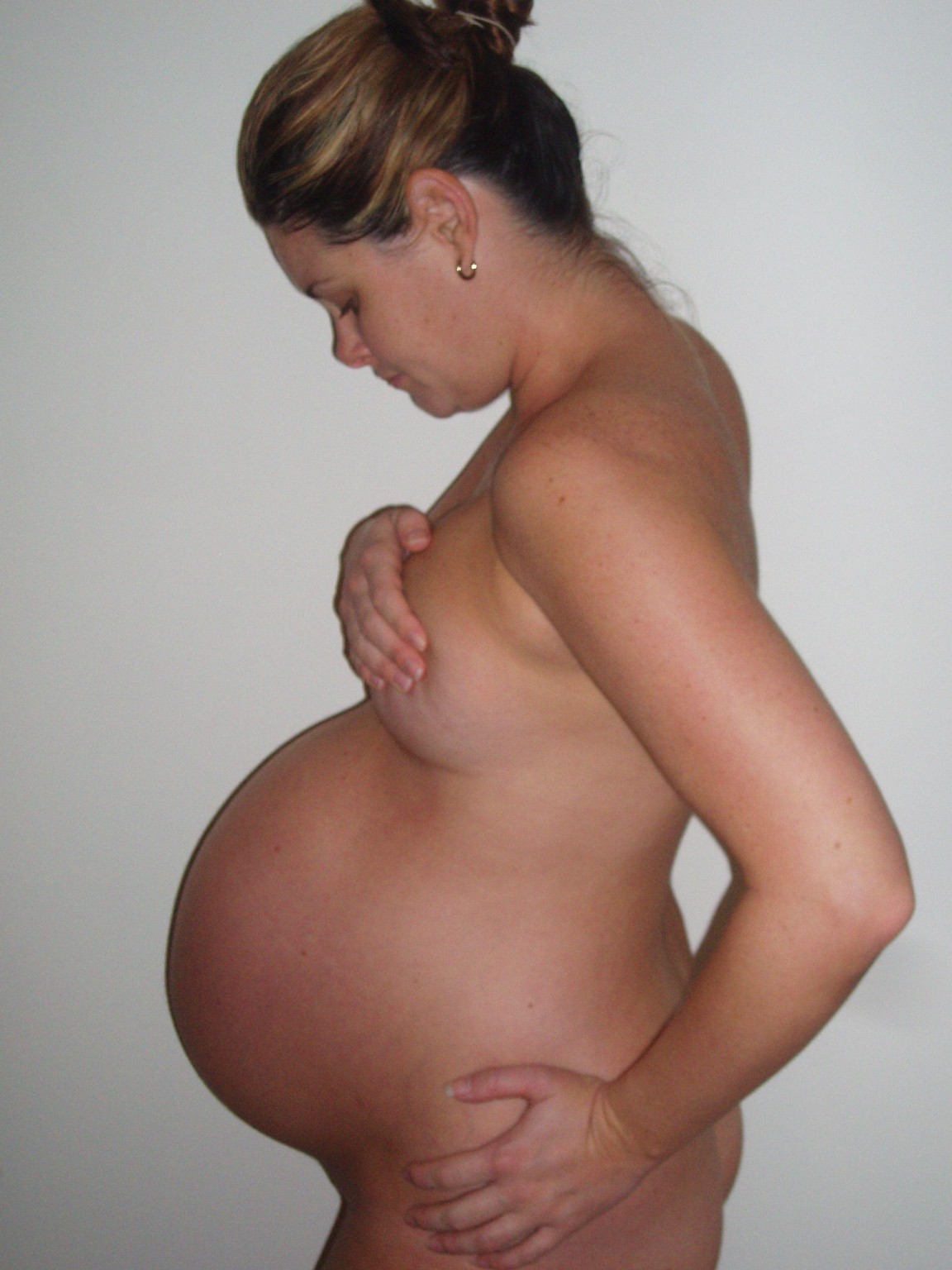 Naked pregnant amateur girls #67697281