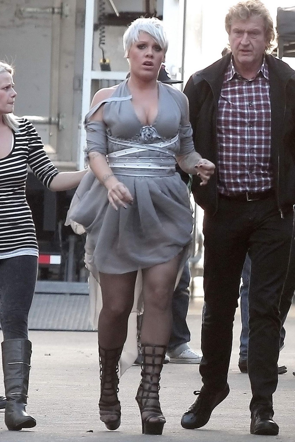 Pink showing huge cleavage on the music video set in LA #75324836