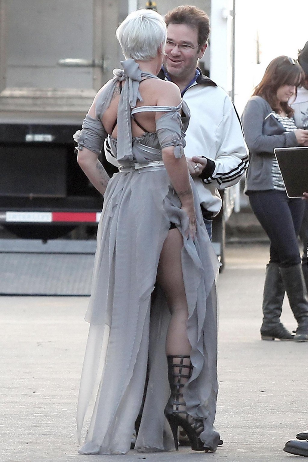 Pink showing huge cleavage on the music video set in LA #75324859