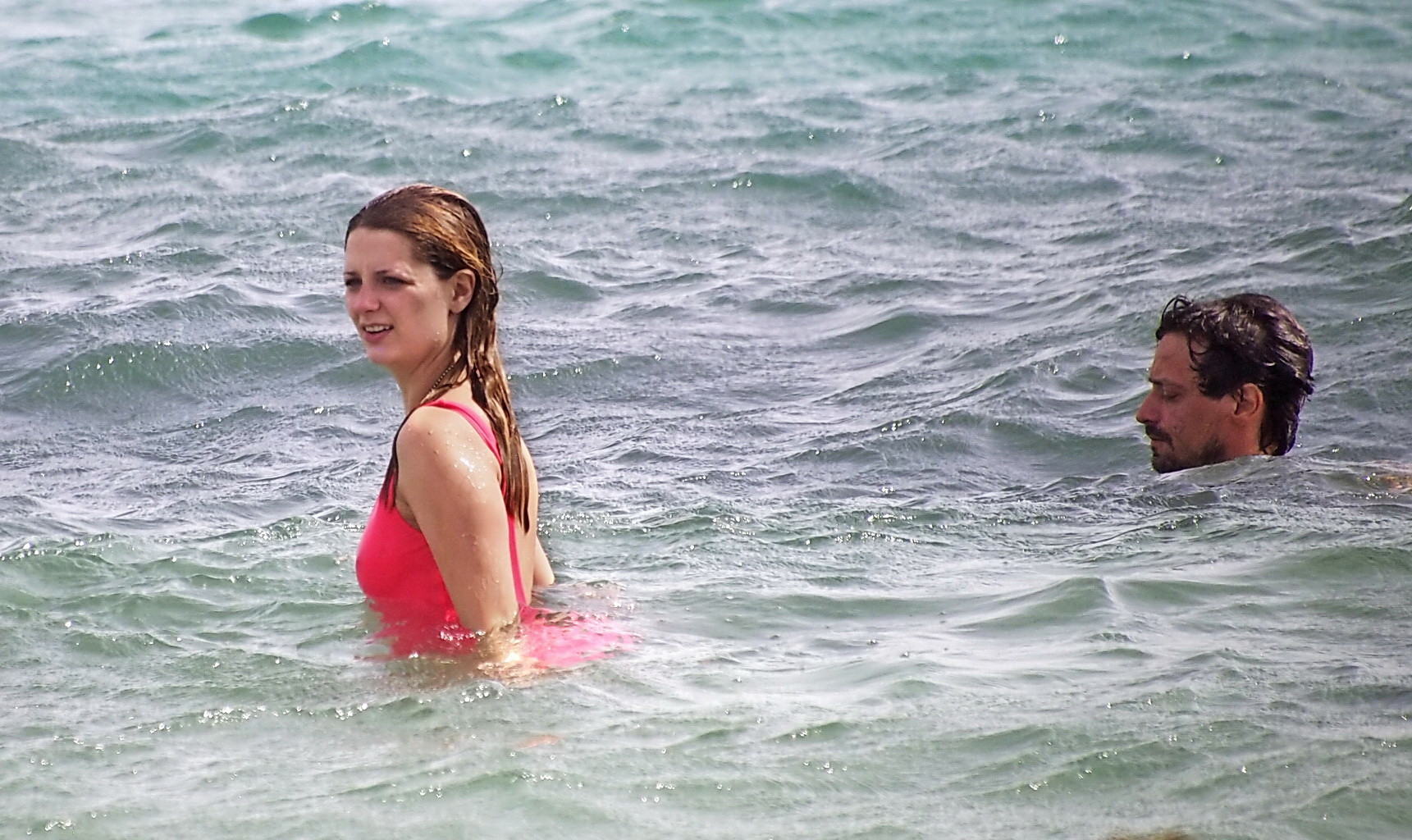 Mischa Barton showing pokies and round ass in wet pink swimsuit on the beach in  #75256025