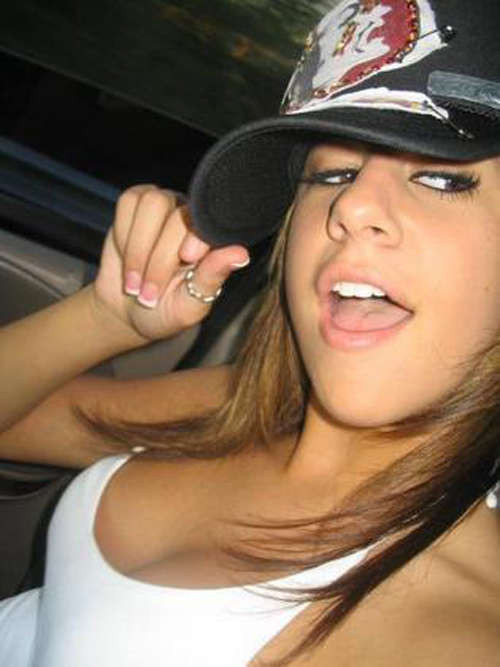 Pictures of different camwhoring amateur babes #75722394