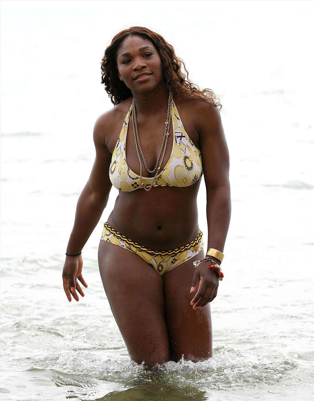 Serena Williams showing sexy ass and nice tits on beach #75376709