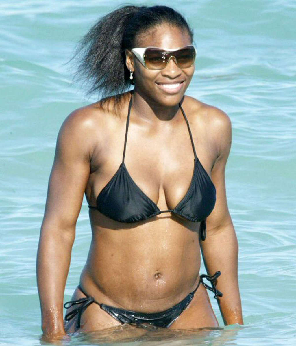 Serena Williams showing sexy ass and nice tits on beach #75376804