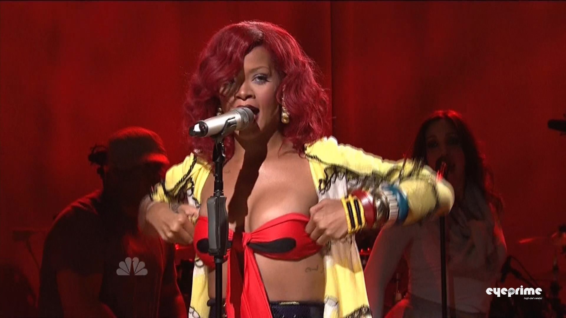 Rihanna slipping out of her skimpy strapless top while performing at Saturday Ni #75328145