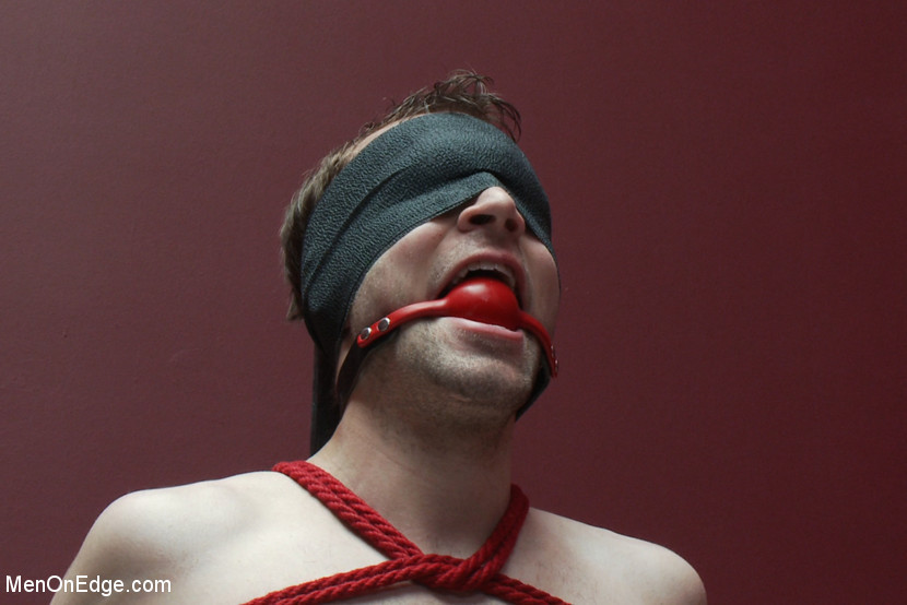 A straight jock with an ass to die for gets tied up and edged for hours. #72025058