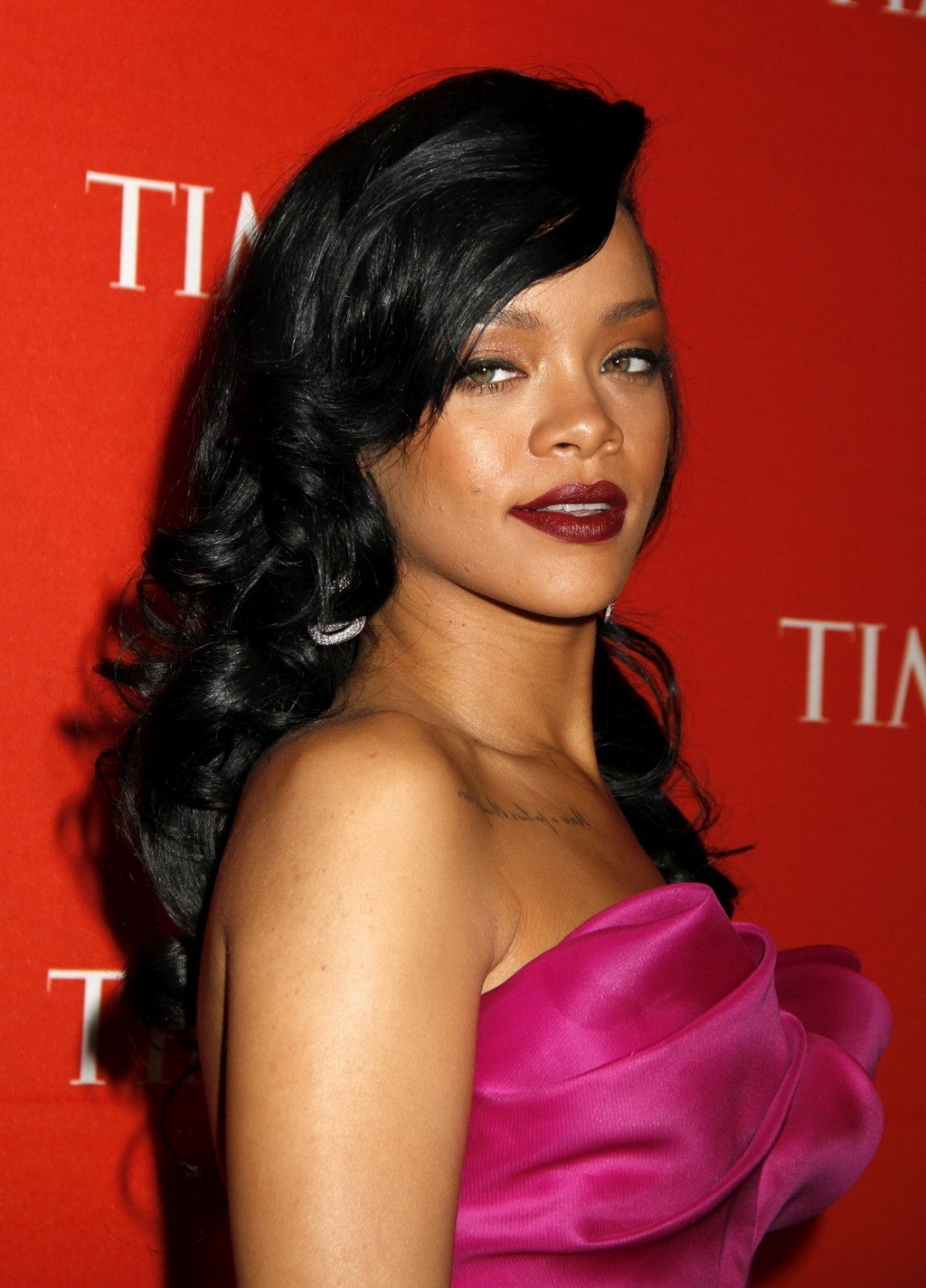 Busty Rihanna showing big cleavage in gorgeus strapless pink dress at Time's 100 #75265102