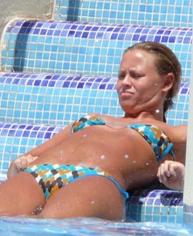 Celebrity Kimberley Walsh amazing hot ass in sexy bikini #75401402