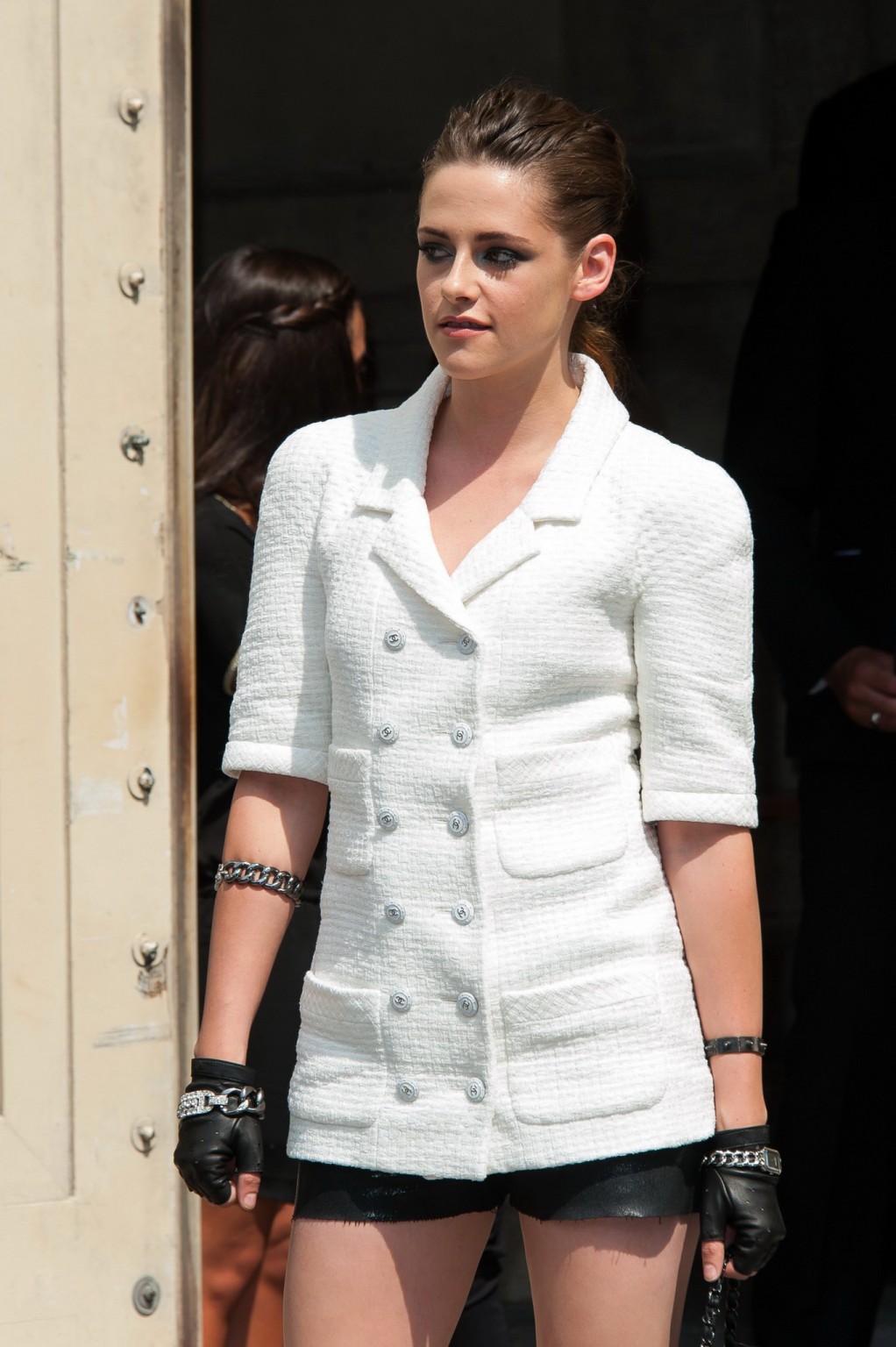 Kristen Stewart leggy wearing a black shorts at the Chanel fashion show in Paris #75226622