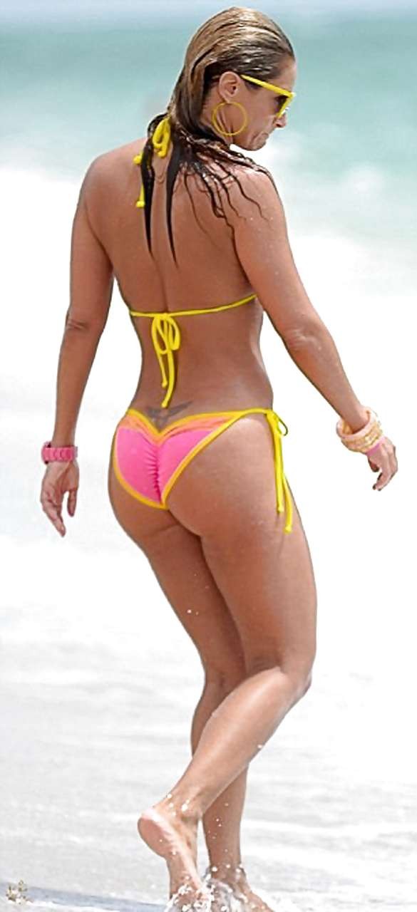 Jennifer Nicole Lee exposing her great body in bikini and show tits #75255210