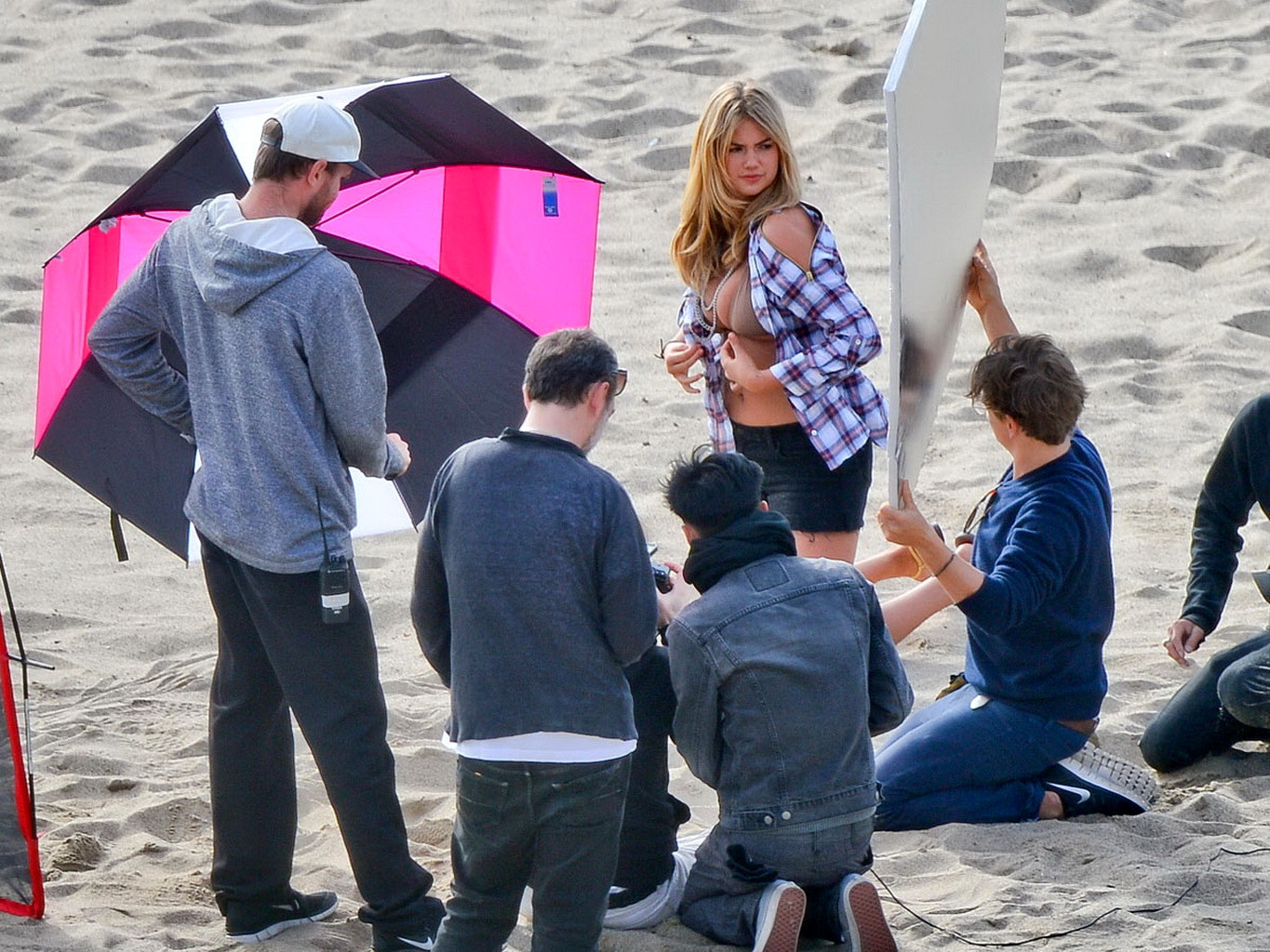 Kate Upton showing off her cleavage and ass on the set of a photoshoot in Malibu #75211872