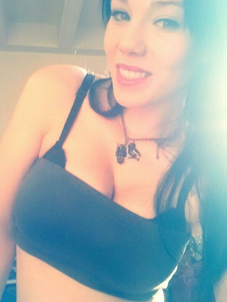 Big tit gfs exposing thier busty bodies gallery 8
 #67749959