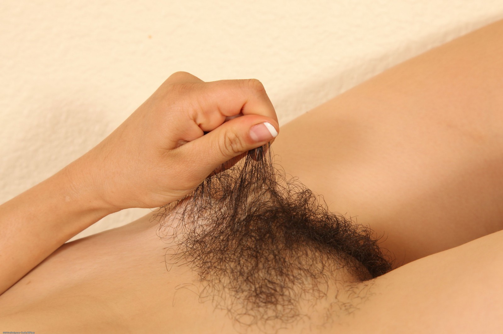 Hirsute natural amateur babe spreading pussy #68215445
