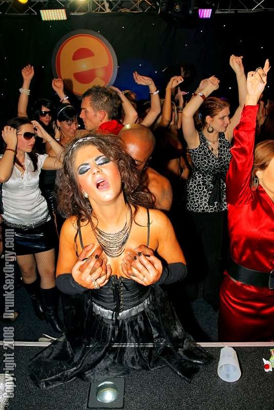 Bouncers mercilessly railing tipsy partygirls #77840403
